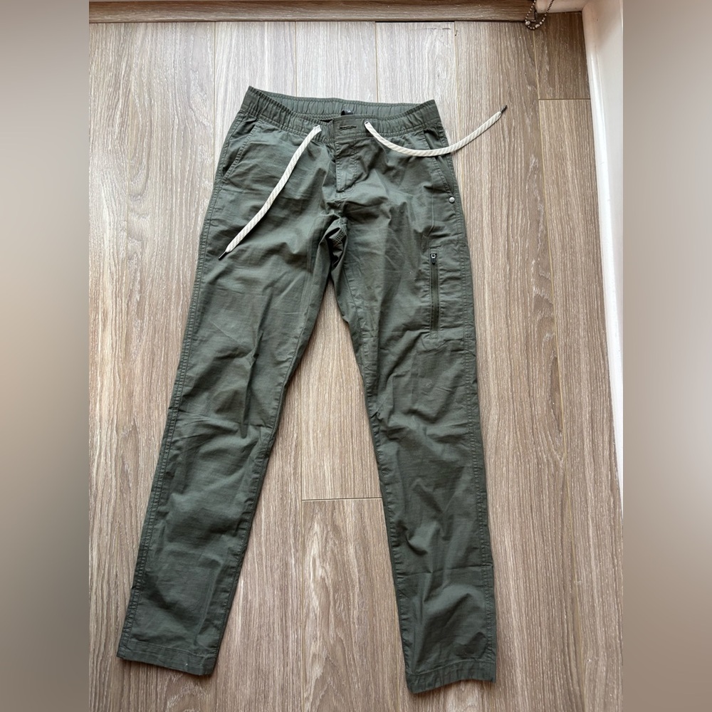 Vuori women’s pants